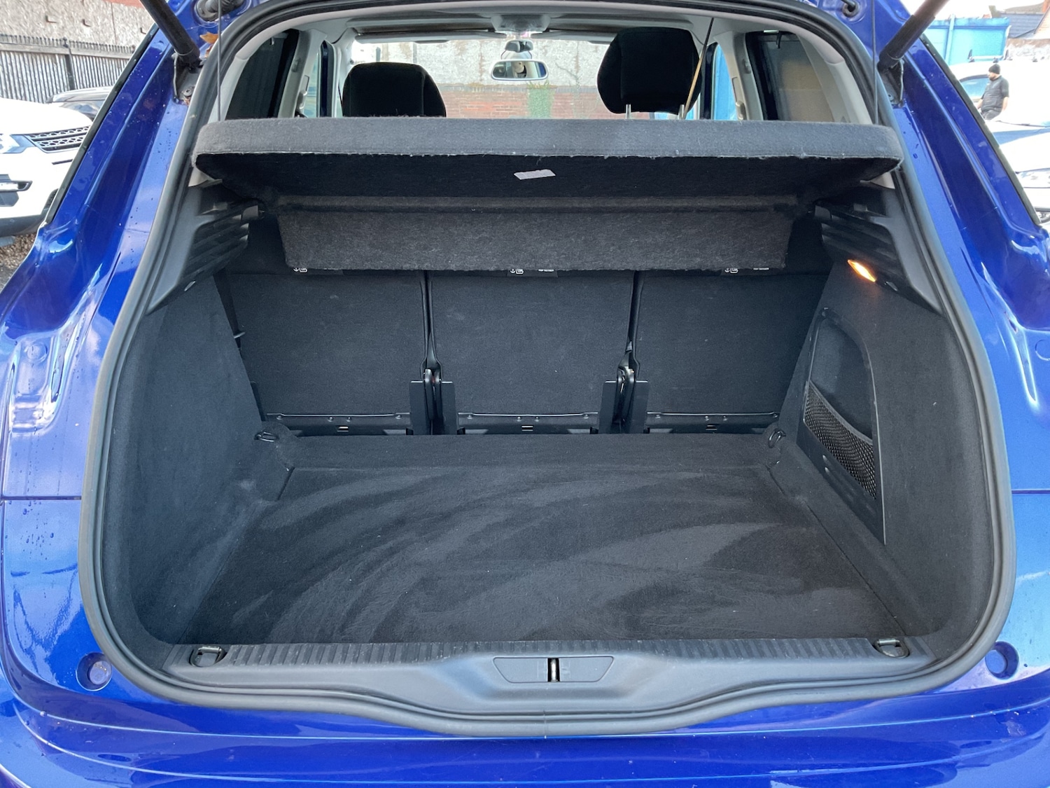 Used Citroen C4 Picasso 2018 for sale - 76752370: Photo 40