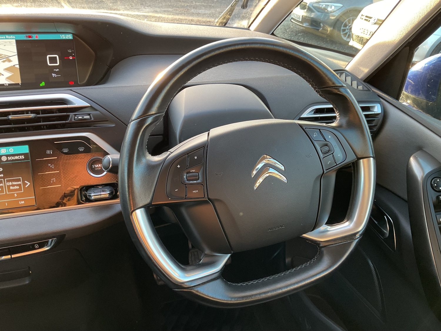 Used Citroen C4 Picasso 2018 for sale - 76752370: Photo 62