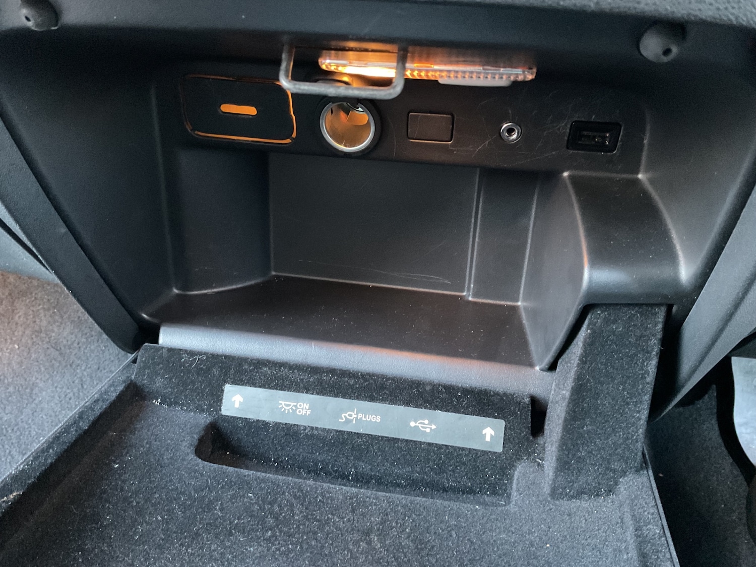 Used Citroen C4 Picasso 2018 for sale - 76752370: Photo 67