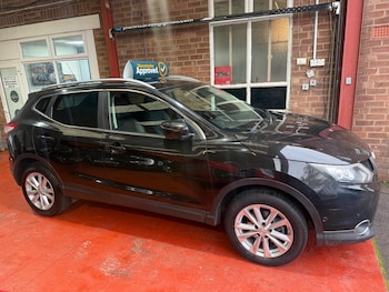 Used Nissan Qashqai 2016 for sale - 77162819: Photo