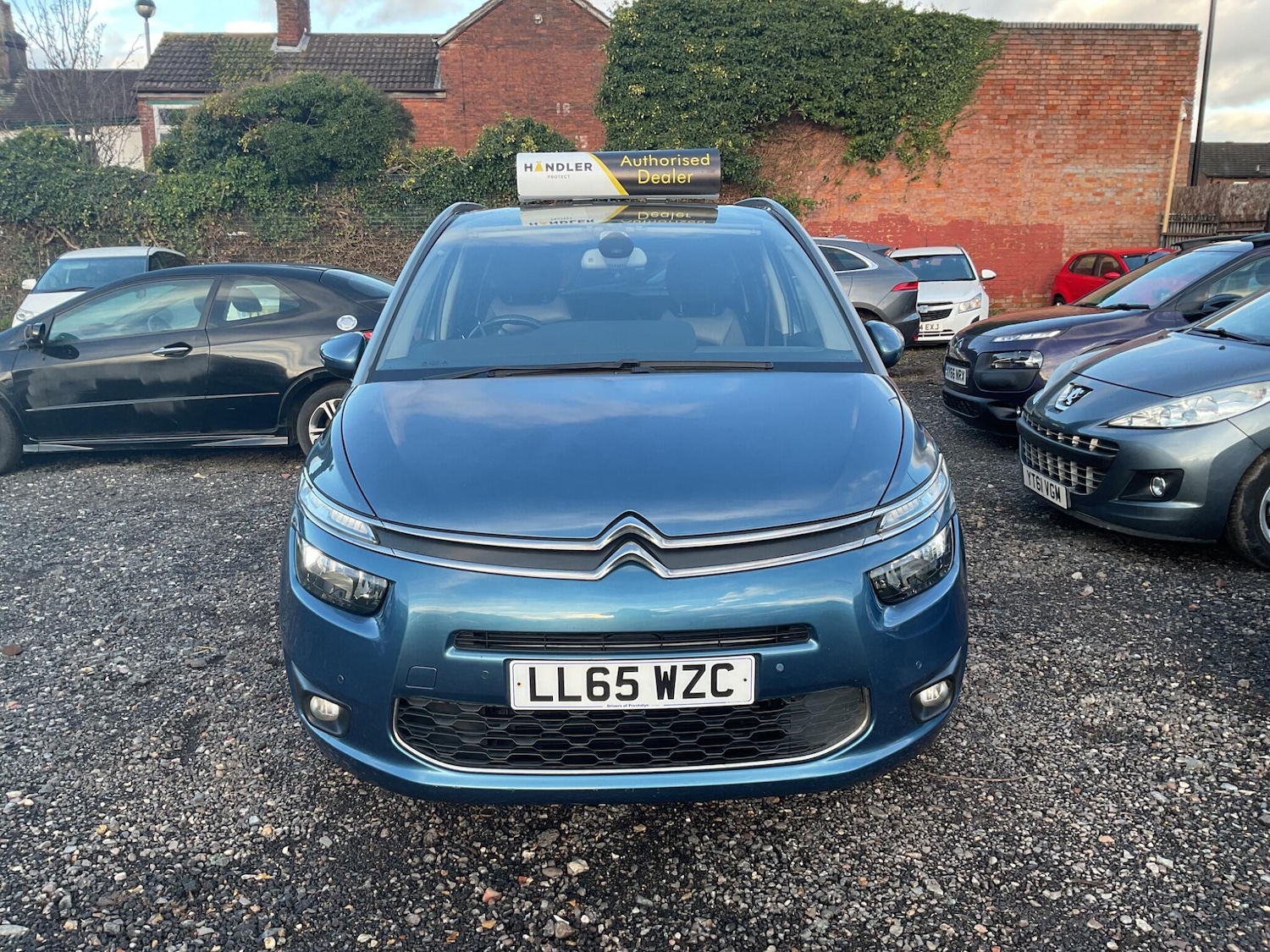 Used Citroen Grand C4 Picasso 2015 for sale - 77575040: Photo 2