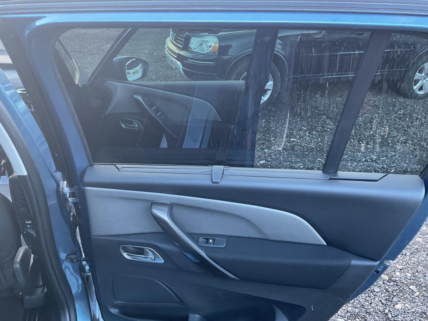 Used Citroen Grand C4 Picasso 2015 for sale - 77575040: Photo 27