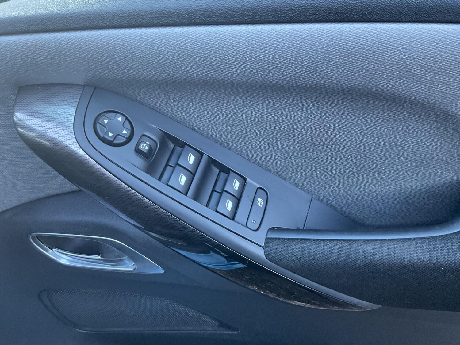 Used Citroen Grand C4 Picasso 2015 for sale - 77575040: Photo 30