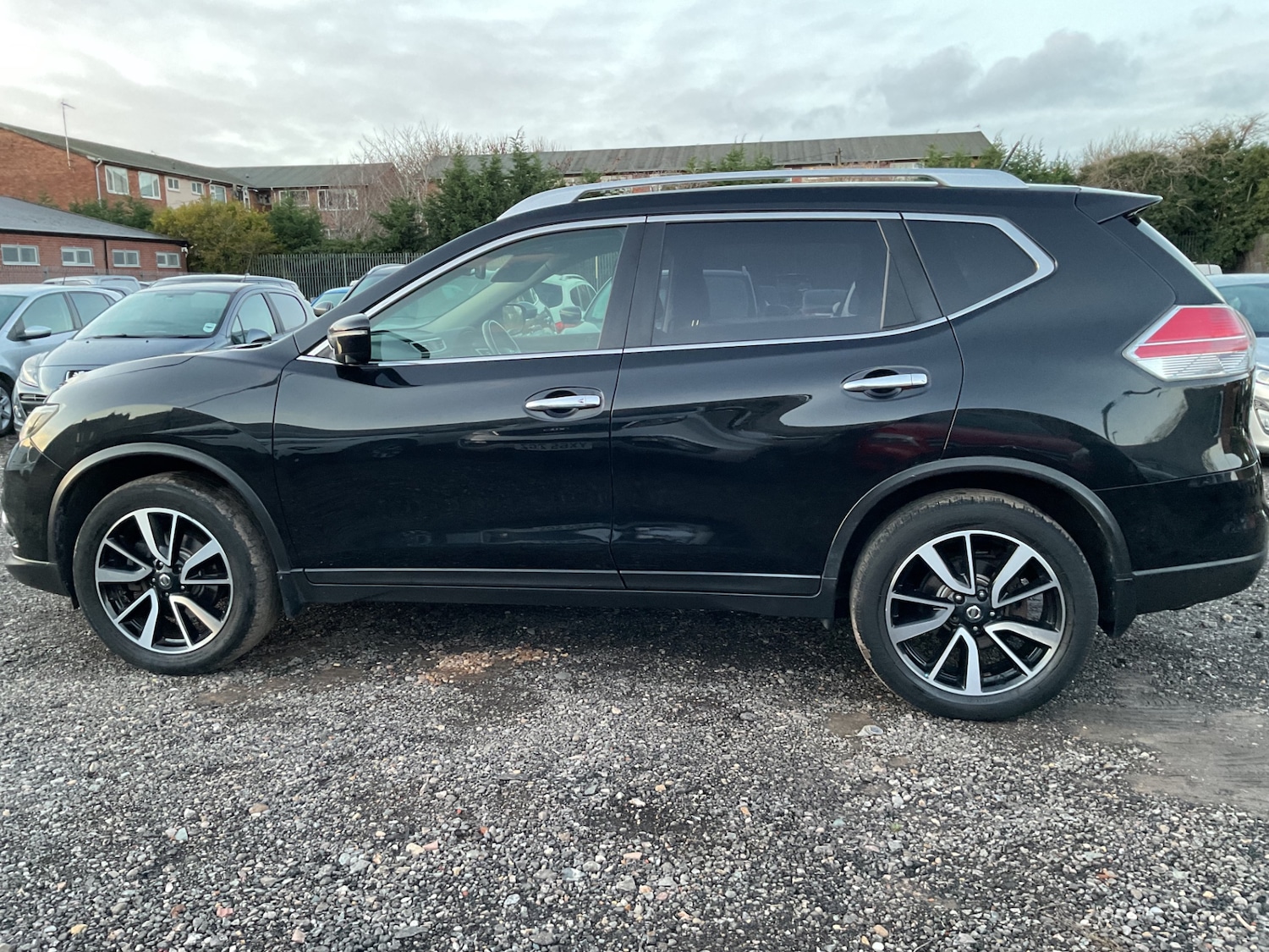 Used Nissan X-Trail 2017 for sale - 76899725: Photo 13