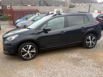 Used Peugeot 2008 2016 for sale - 79553015: Photo