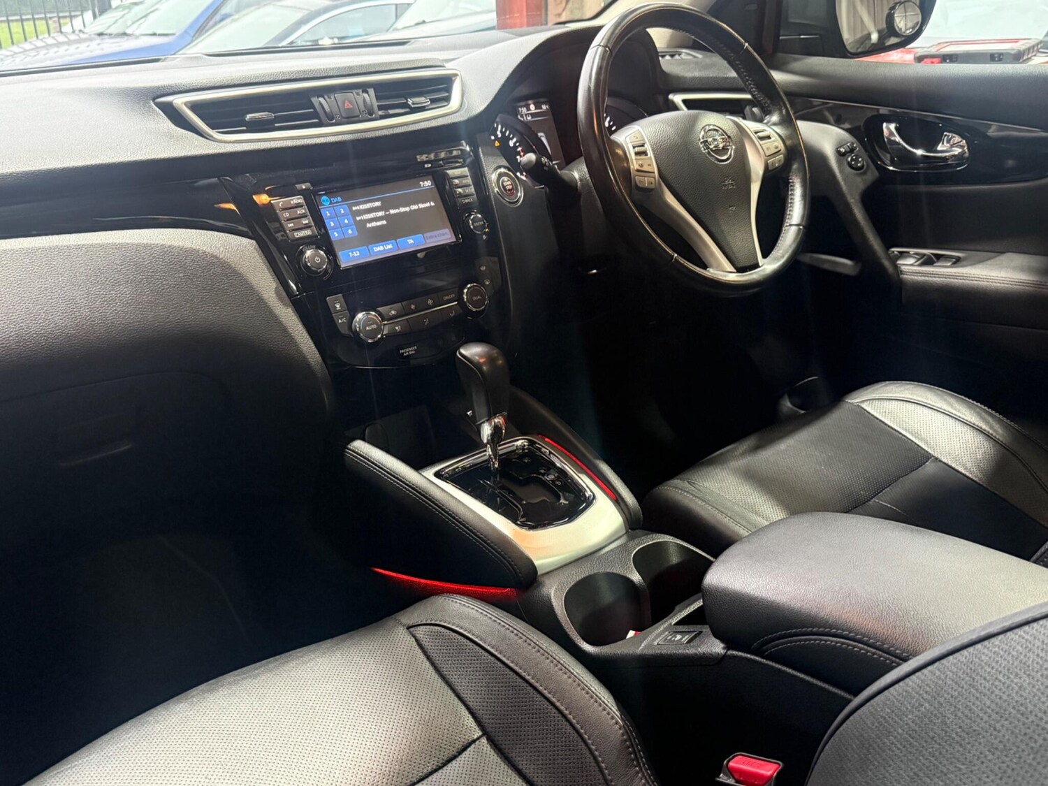 Used Nissan Qashqai for sale - 76701072: Photo 22