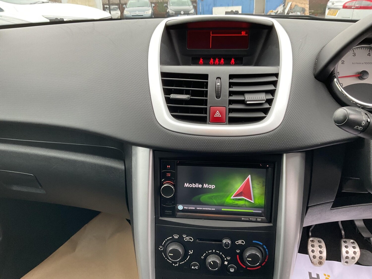 Used Peugeot 207 2011 for sale - 77400661: Photo 23