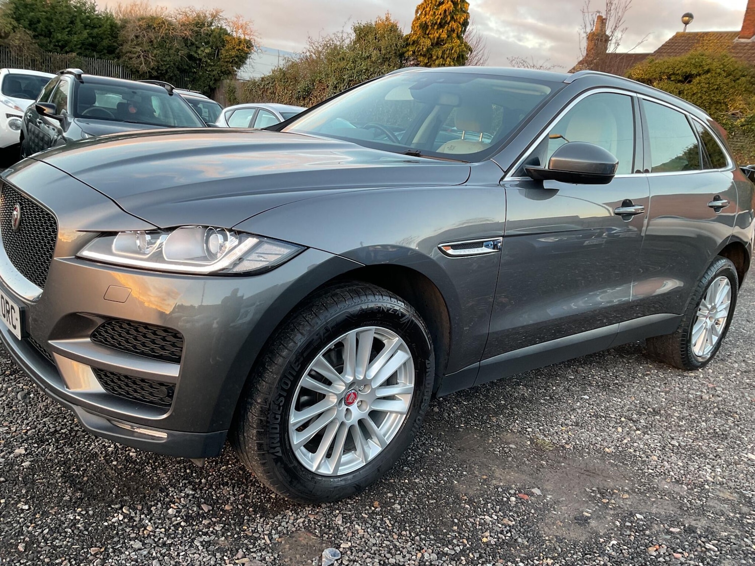 Used Jaguar F-Pace 2017 for sale - 76714770: Photo 10