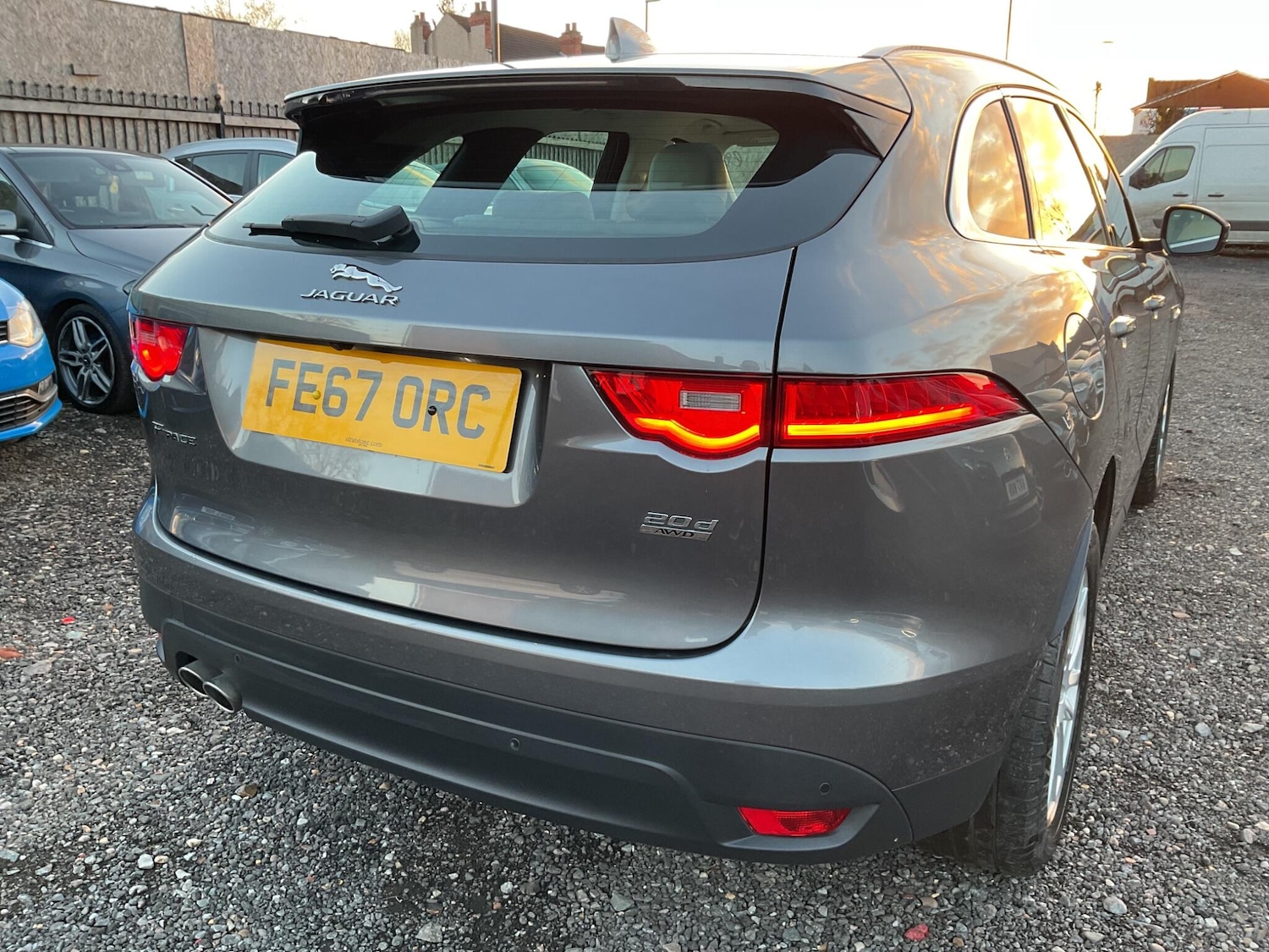 Used Jaguar F-Pace 2017 for sale - 76714770: Photo 17