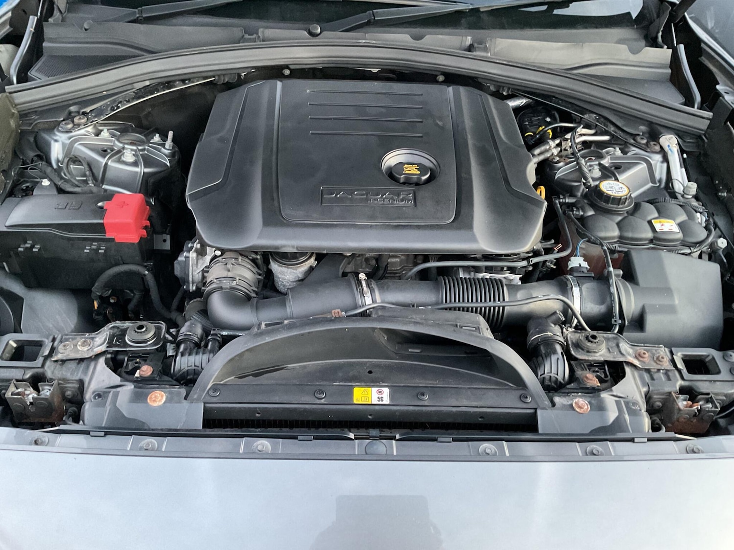 Used Jaguar F-Pace 2017 for sale - 76714770: Photo 43