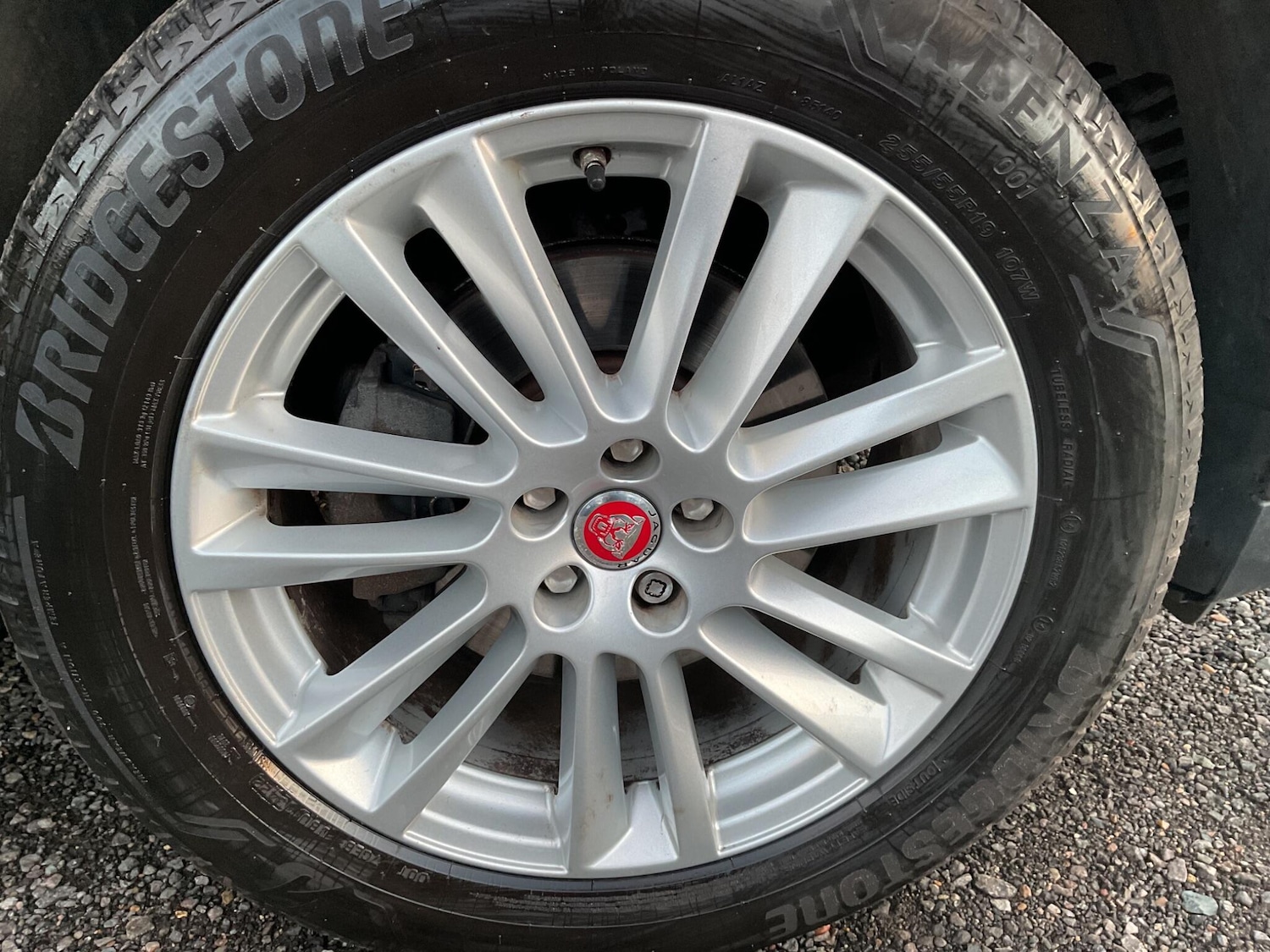 Used Jaguar F-Pace 2017 for sale - 76714770: Photo 46