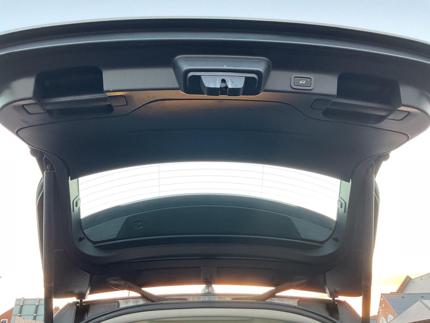 Used Jaguar F-Pace 2017 for sale - 76714770: Photo 64