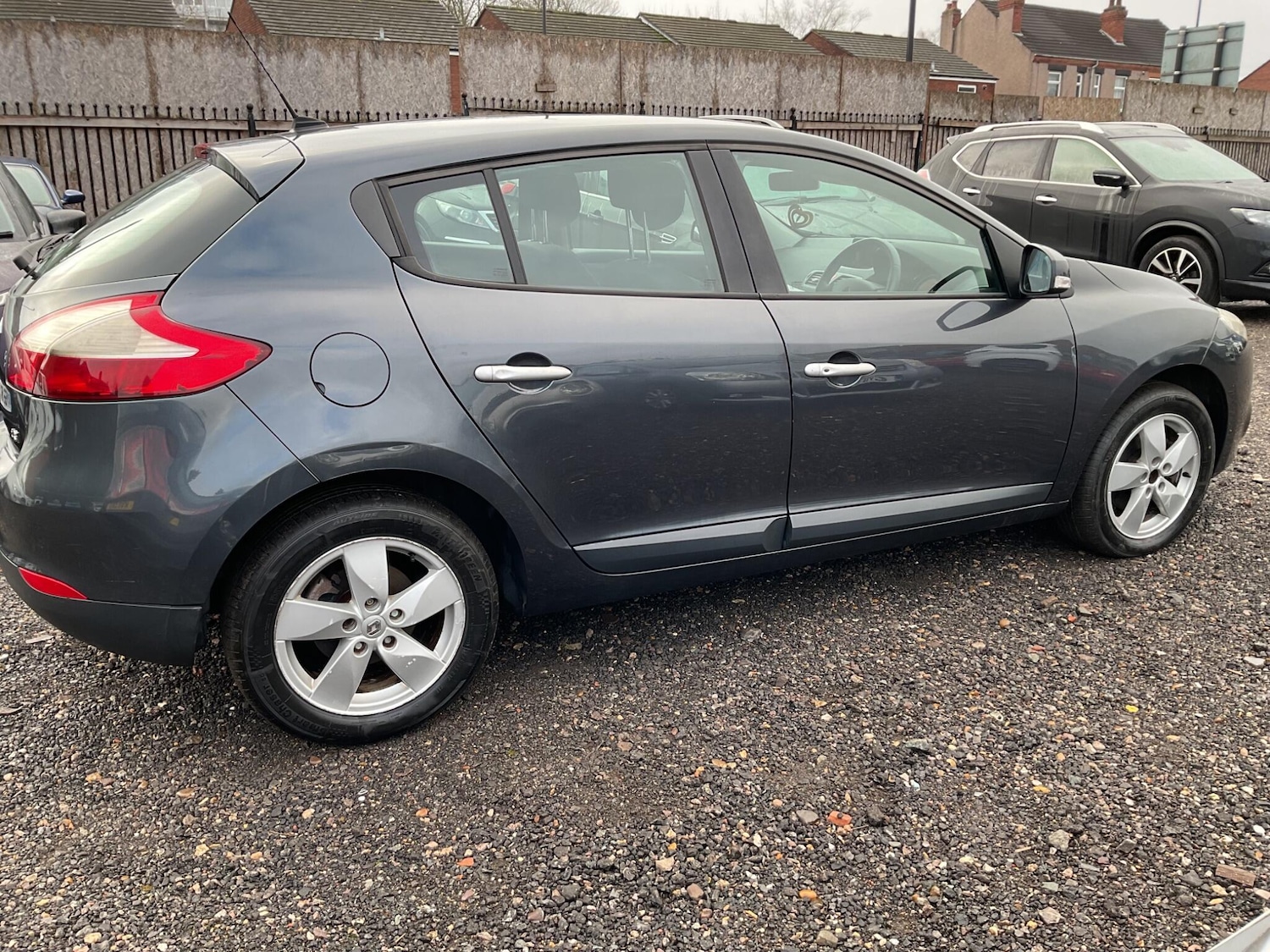 Used Renault Megane 2011 for sale - 77377310: Photo 16