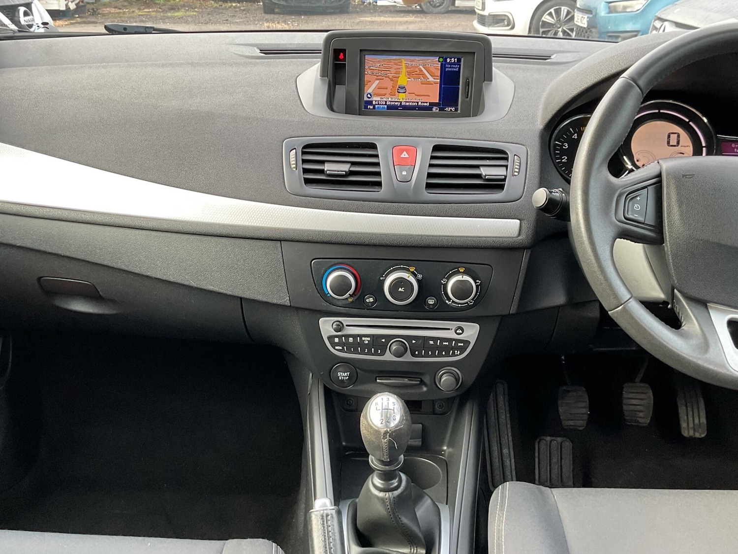 Used Renault Megane 2011 for sale - 77377310: Photo 19