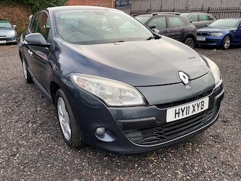 Used Renault Megane 2011 for sale - 77377310: Photo