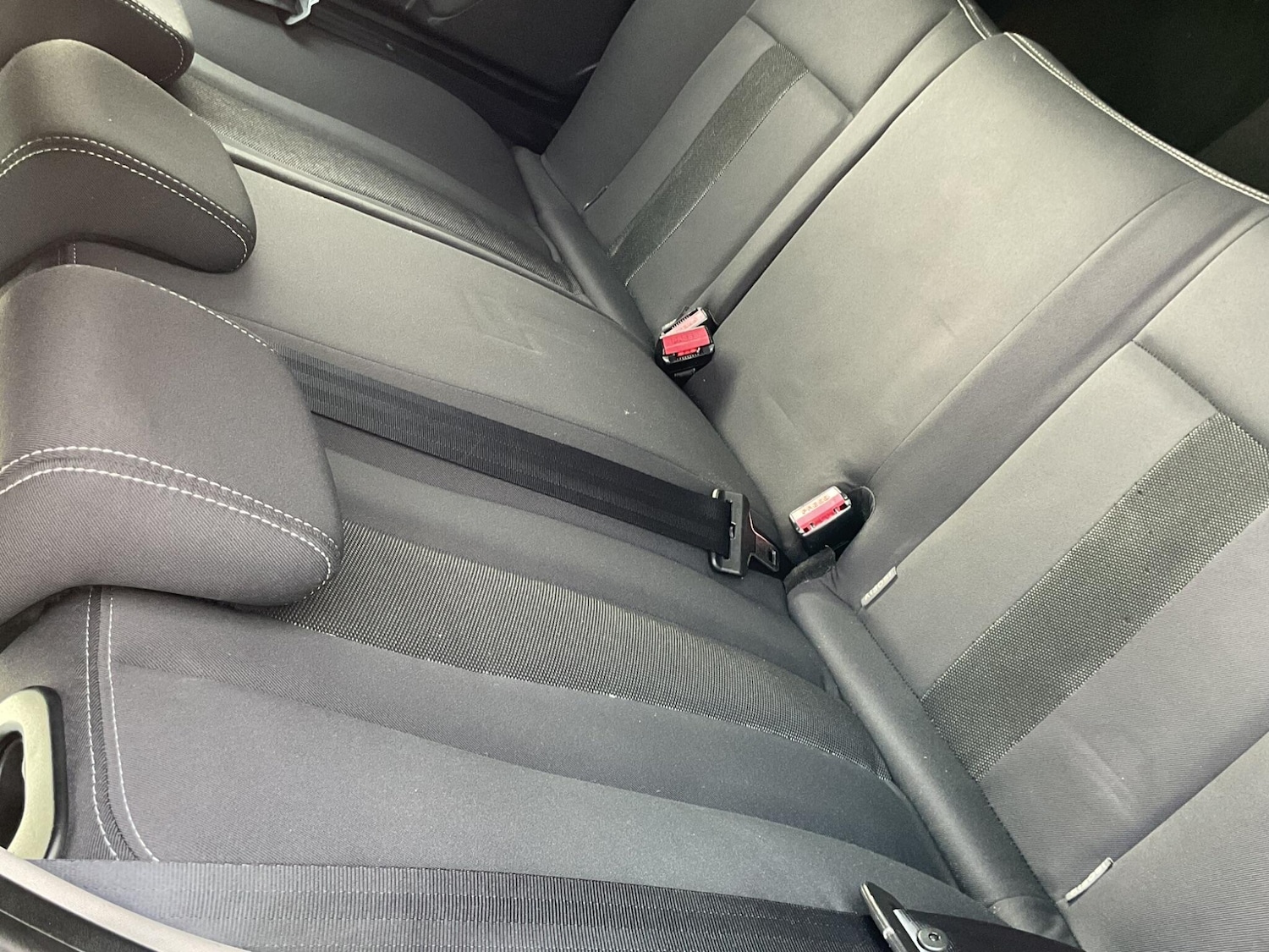 Used Renault Megane 2011 for sale - 77377310: Photo 25