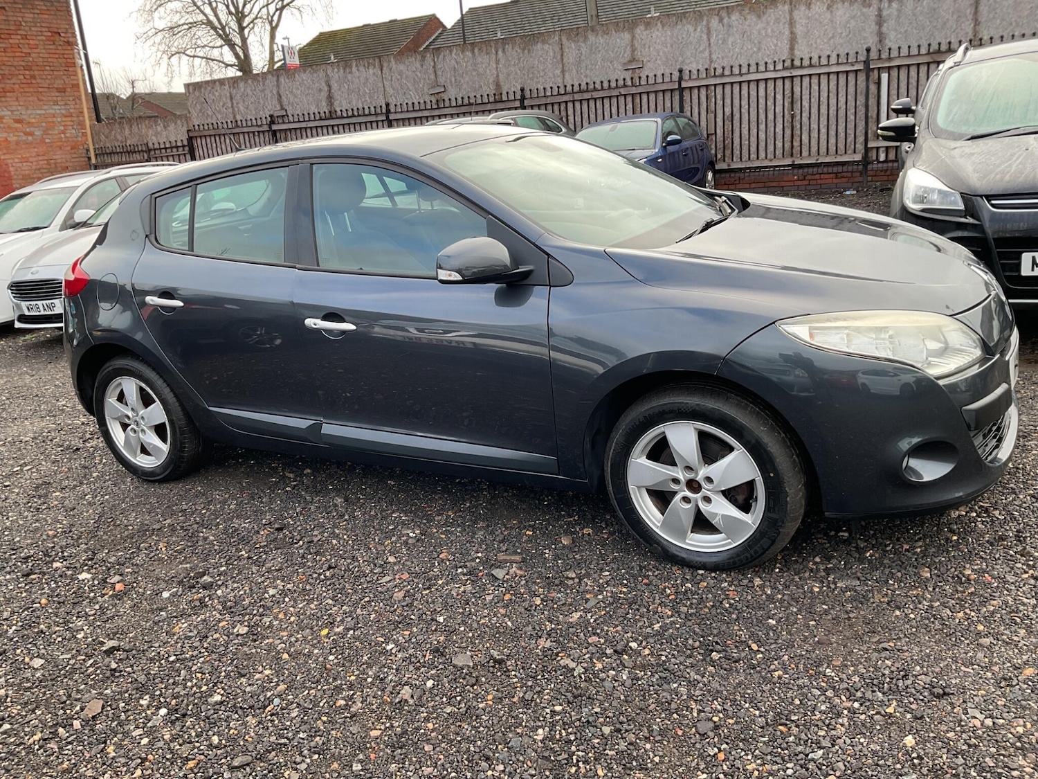 Used Renault Megane 2011 for sale - 77377310: Photo 6