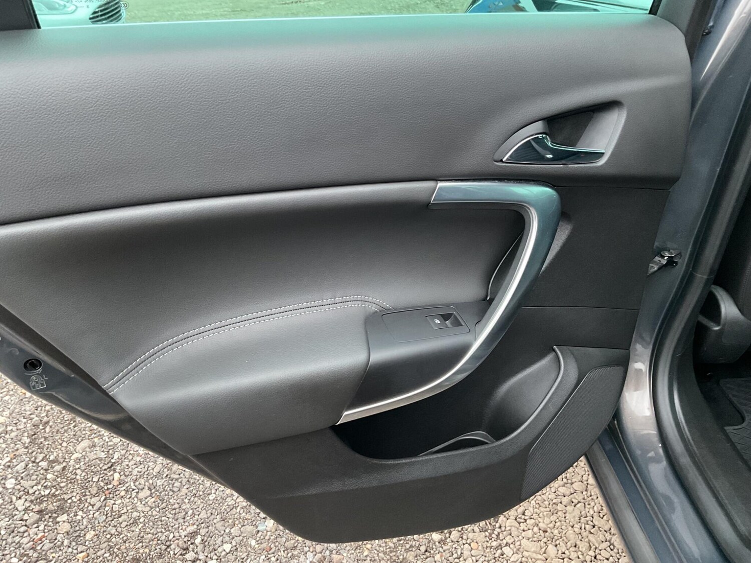 Used Vauxhall Insignia 2015 for sale - 77839297: Photo 34