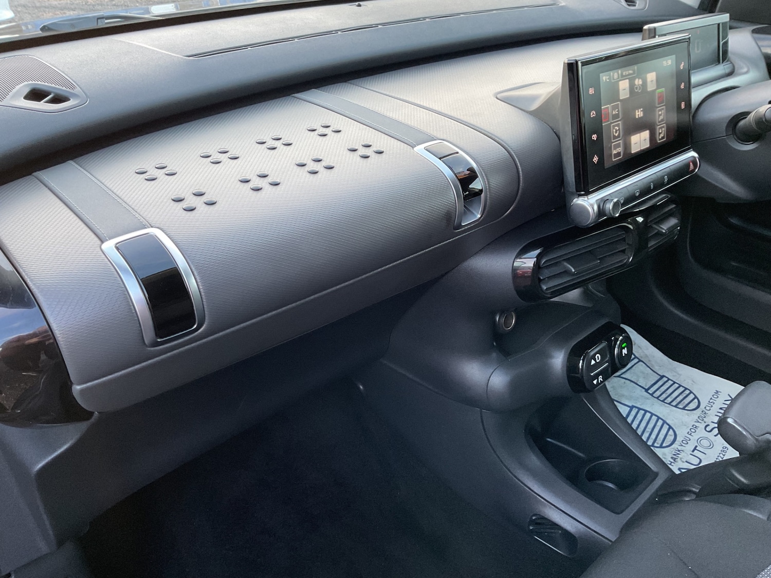 Used Citroen C4 Cactus 2017 for sale - 76785475: Photo 44