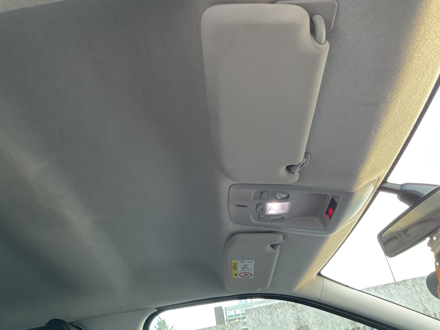 Used Citroen C4 Cactus 2017 for sale - 76785475: Photo 51