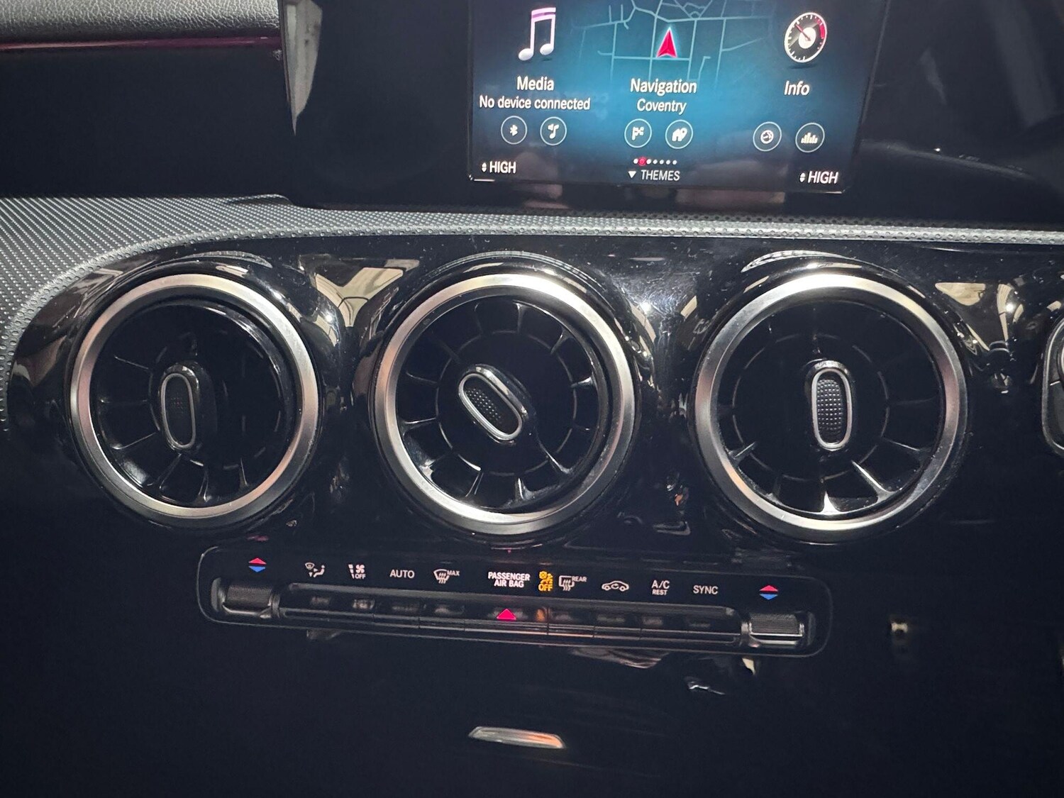 Used Mercedes-Benz A-Class for sale - 76702392: Photo 24