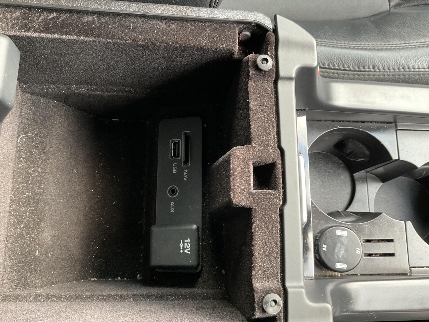 Used Land Rover Discovery Sport 2016 for sale - 76965059: Photo 25