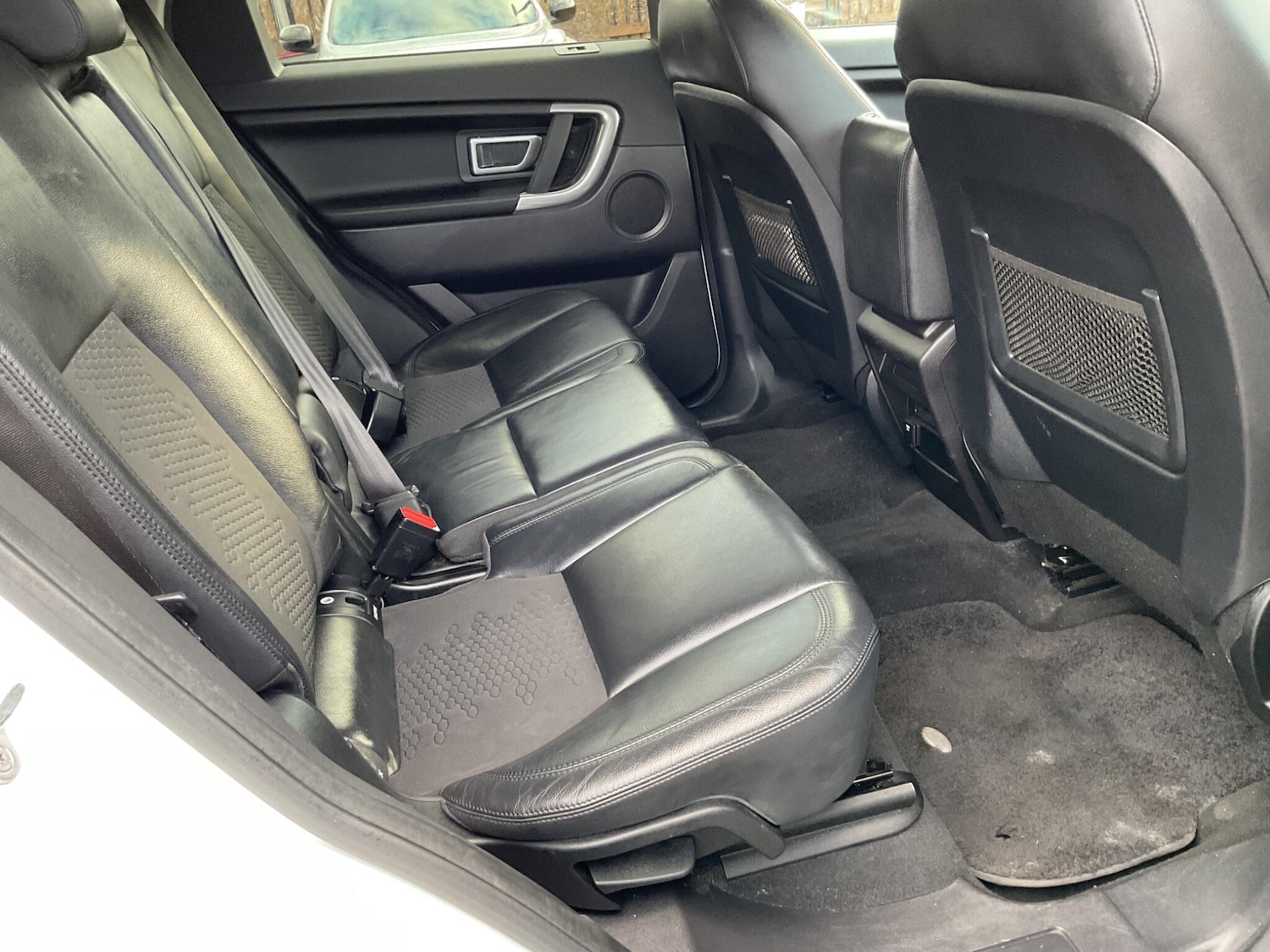 Used Land Rover Discovery Sport 2016 for sale - 76965059: Photo 28