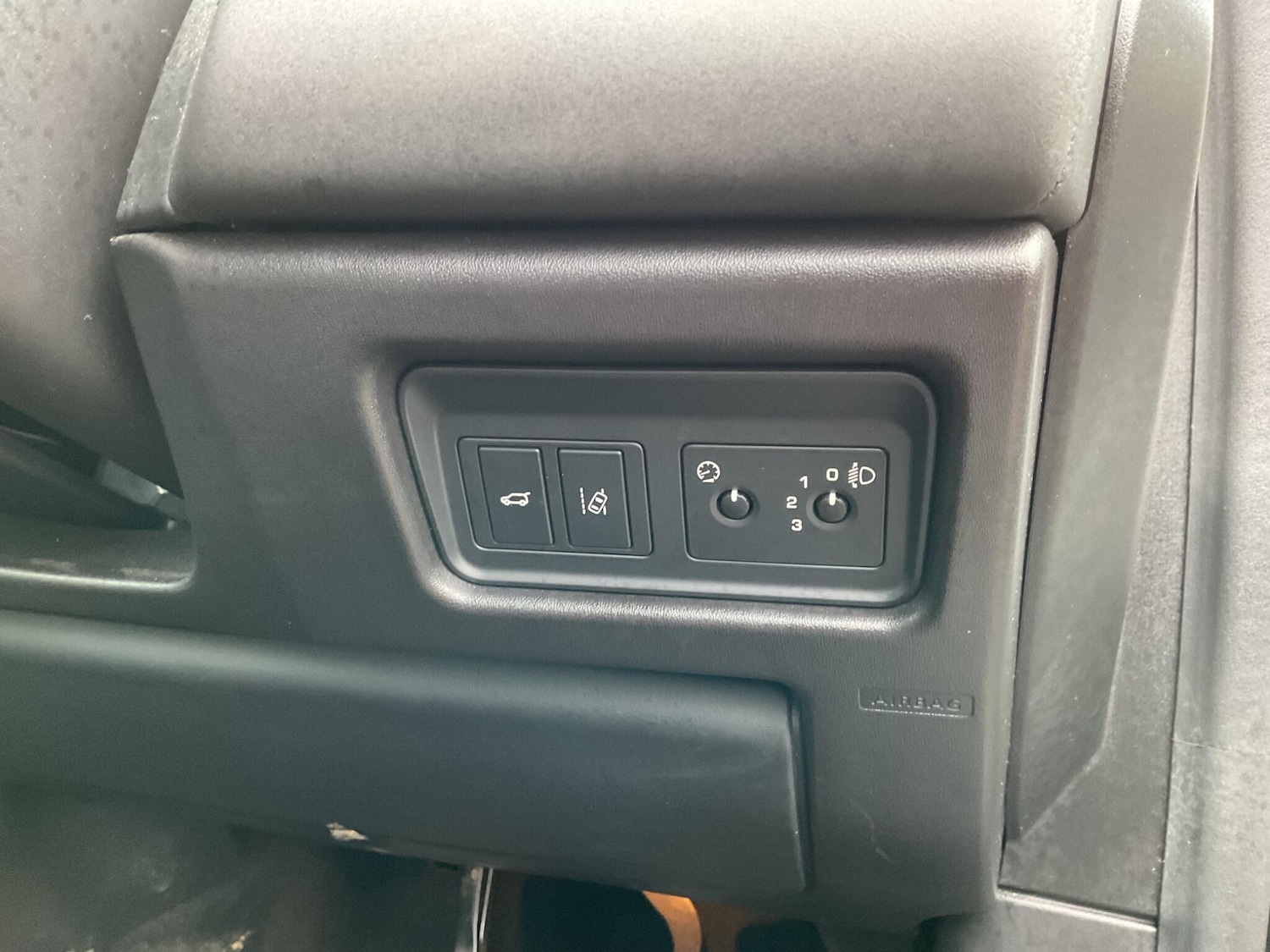 Used Land Rover Discovery Sport 2016 for sale - 76965059: Photo 34