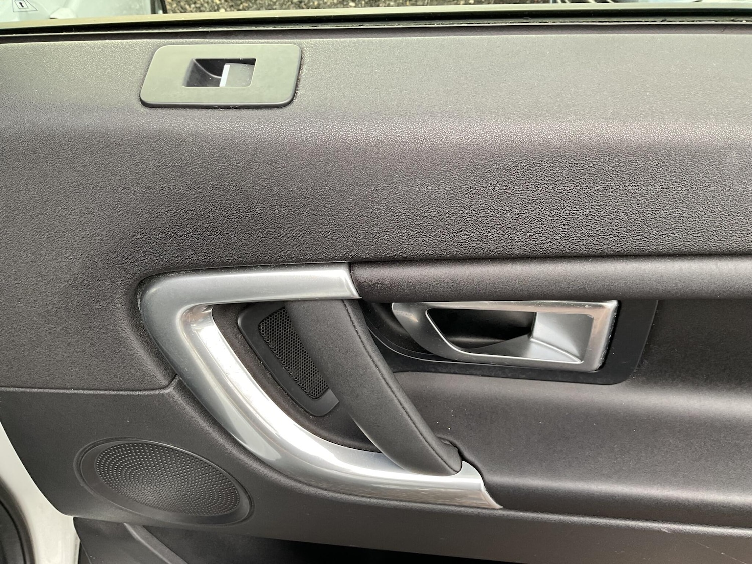 Used Land Rover Discovery Sport 2016 for sale - 76965059: Photo 38