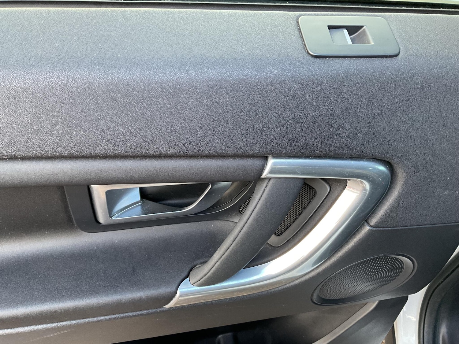 Used Land Rover Discovery Sport 2016 for sale - 76965059: Photo 41