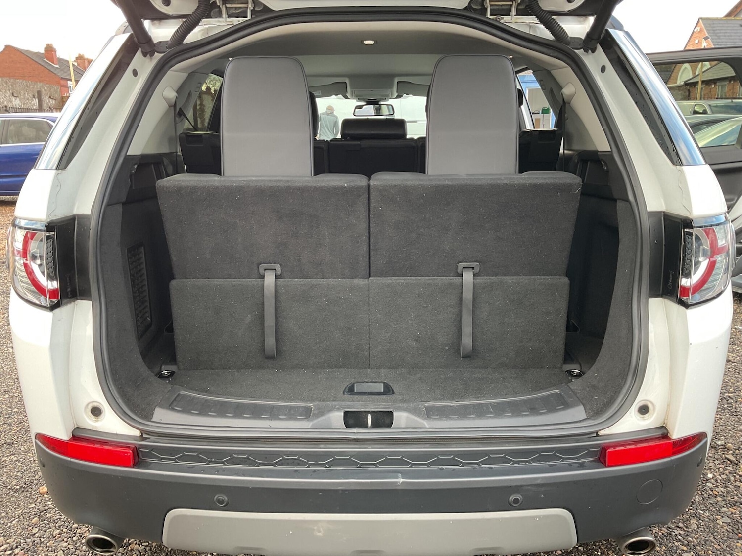 Used Land Rover Discovery Sport 2016 for sale - 76965059: Photo 51