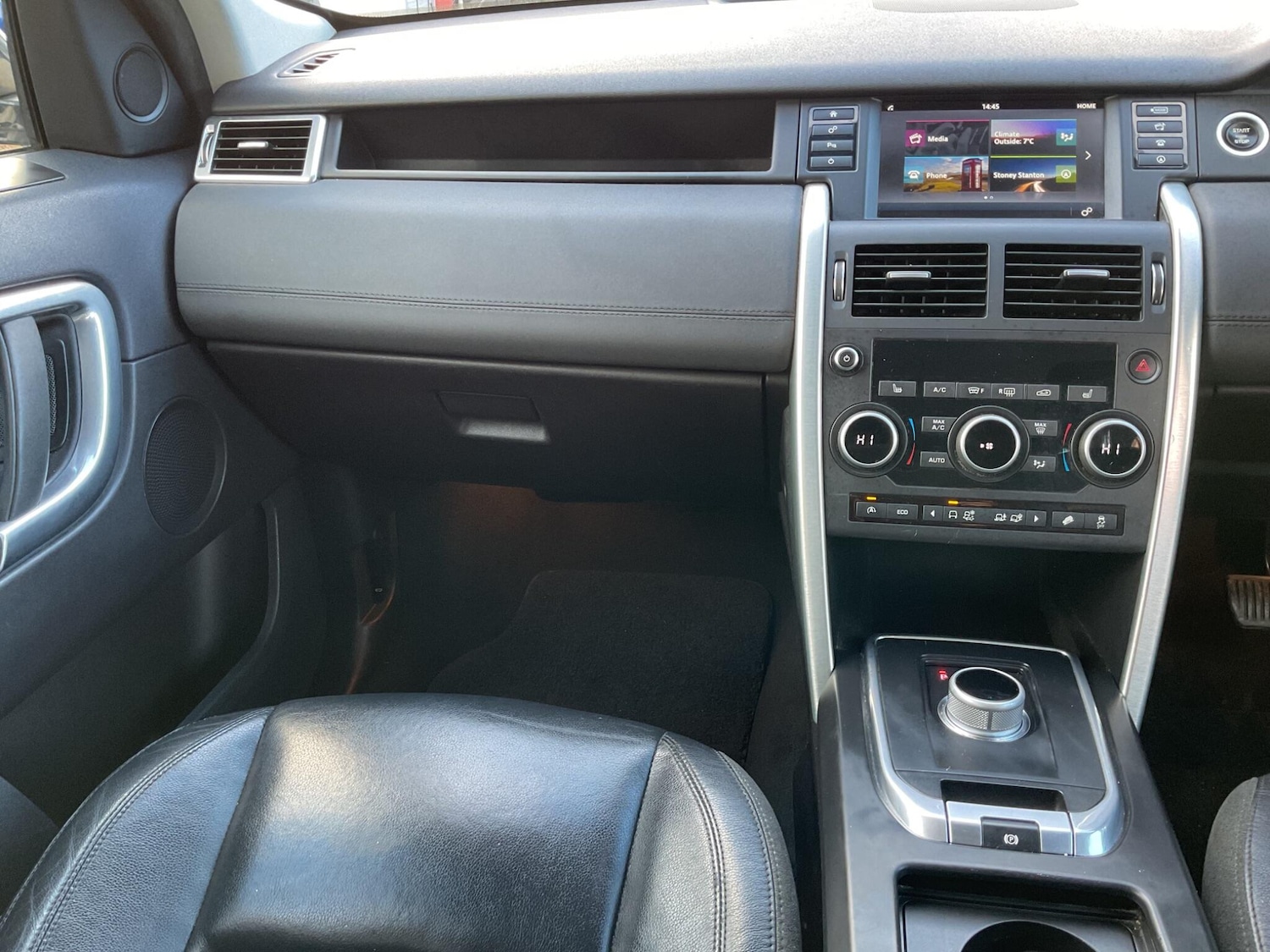 Used Land Rover Discovery Sport 2016 for sale - 76965059: Photo 63