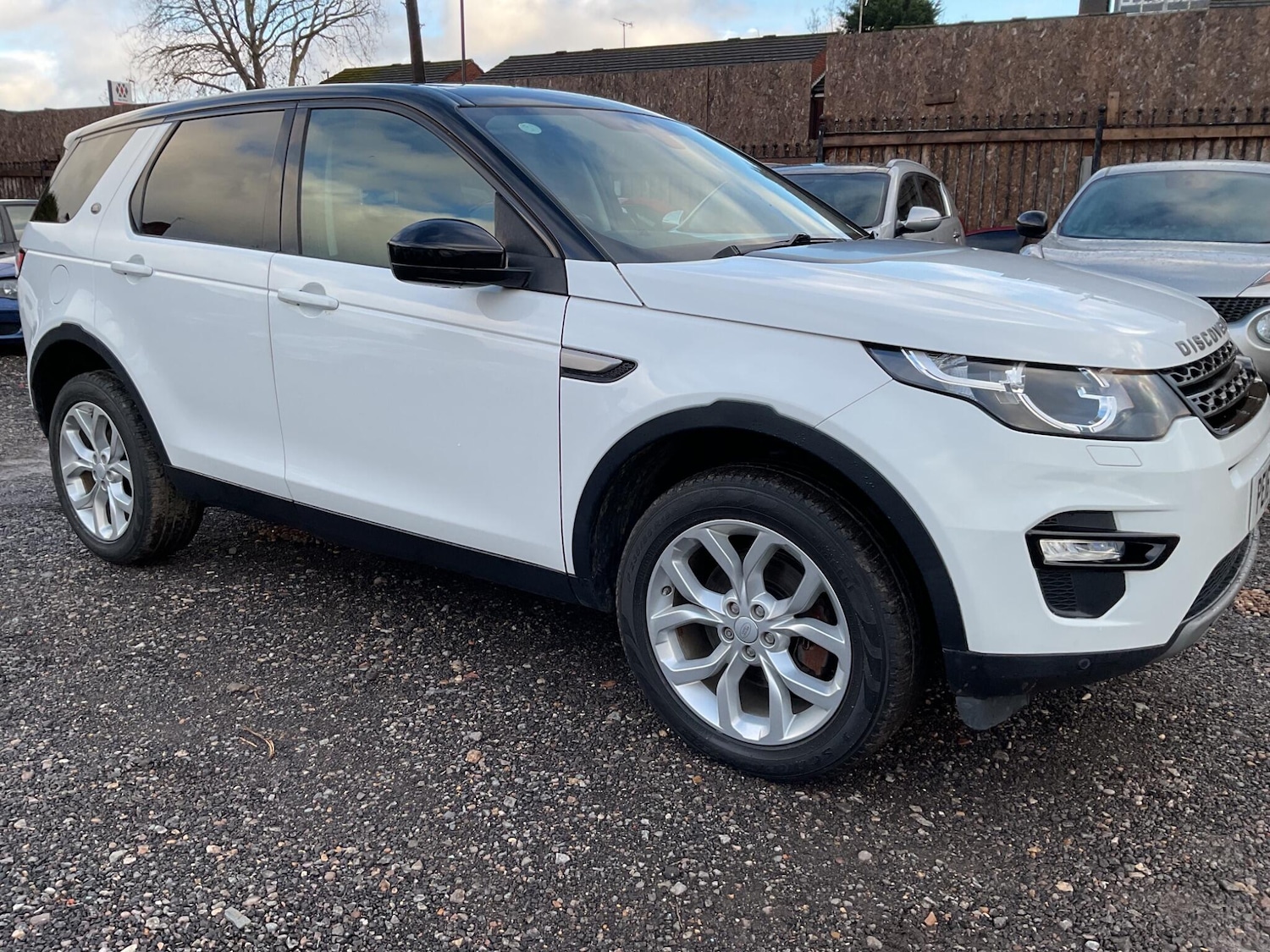 Used Land Rover Discovery Sport 2016 for sale - 76965059: Photo 7