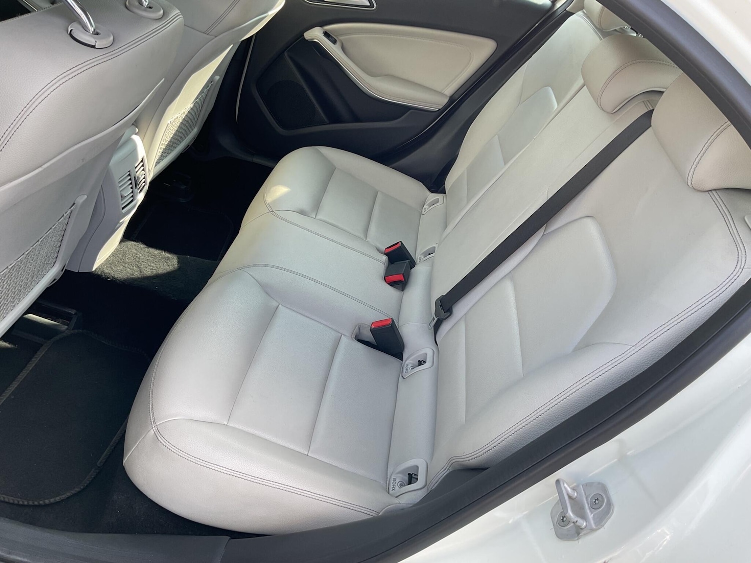 Used Mercedes-Benz A-Class 2016 for sale - 77978011: Photo 30