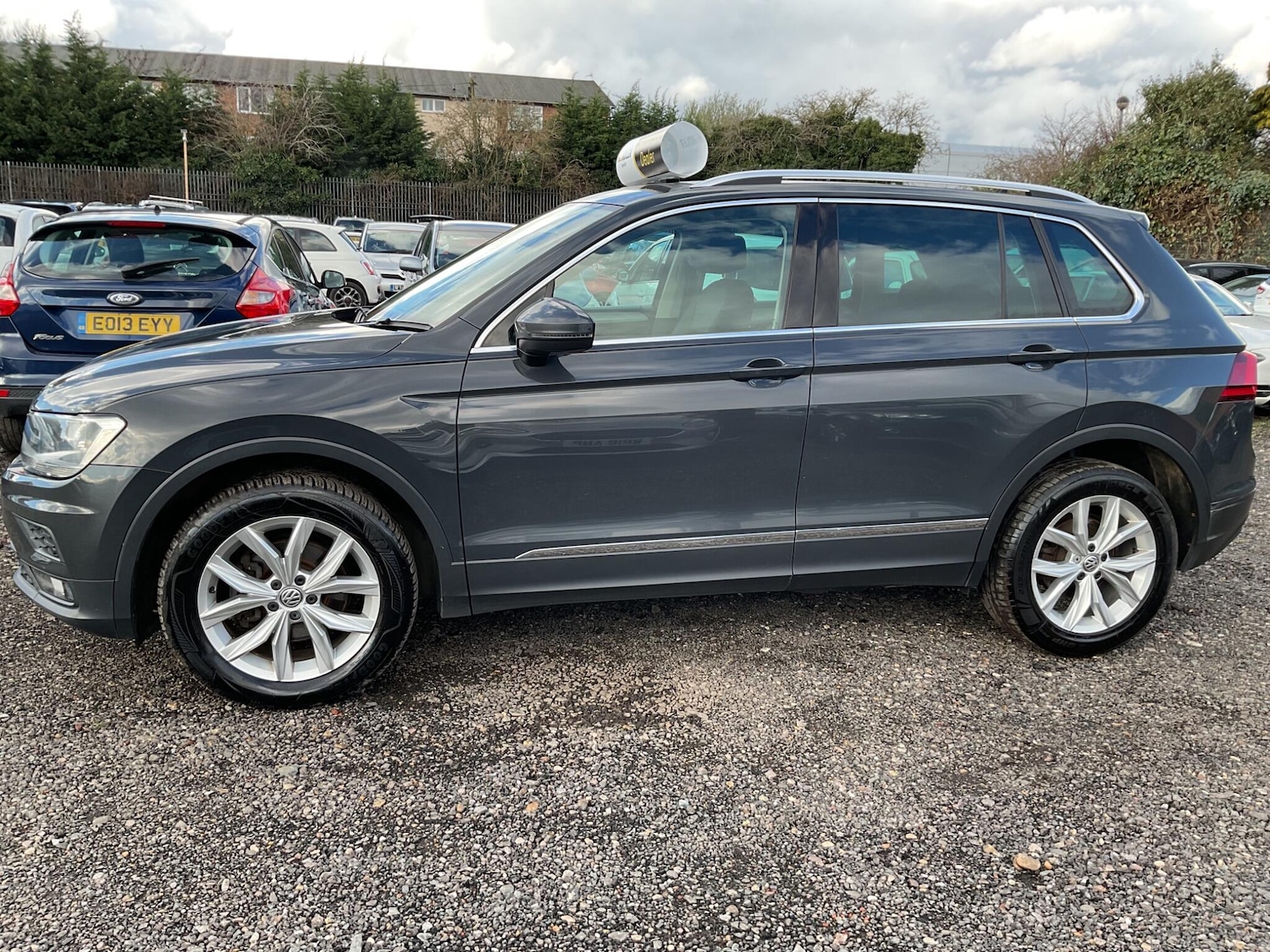 Used Volkswagen Tiguan for sale - 77710476: Photo 10