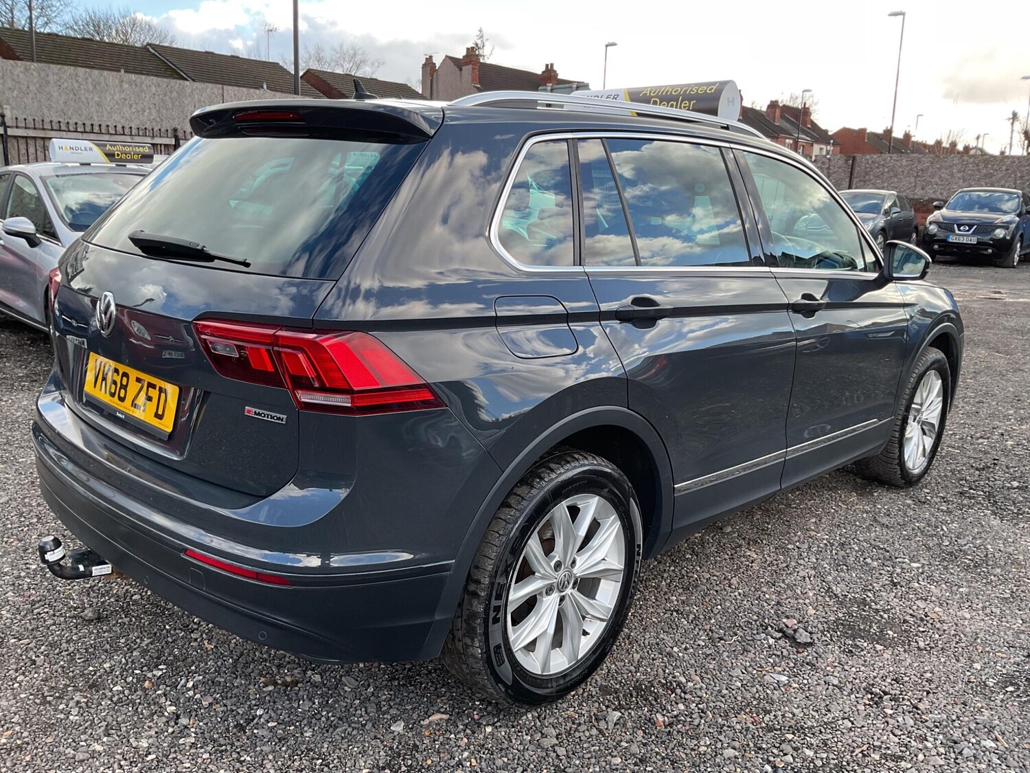 Used Volkswagen Tiguan for sale - 77710476: Photo 14