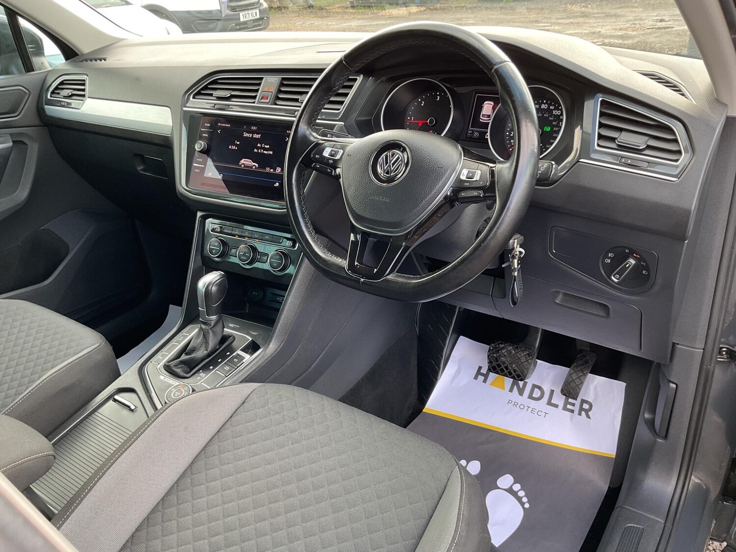 Used Volkswagen Tiguan for sale - 77710476: Photo 16