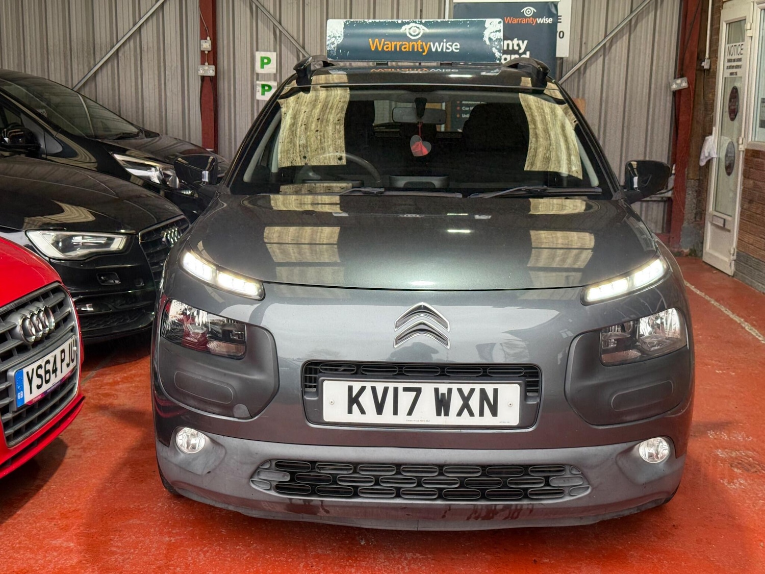 Used Citroen C4 Cactus for sale - 76701757: Photo 7