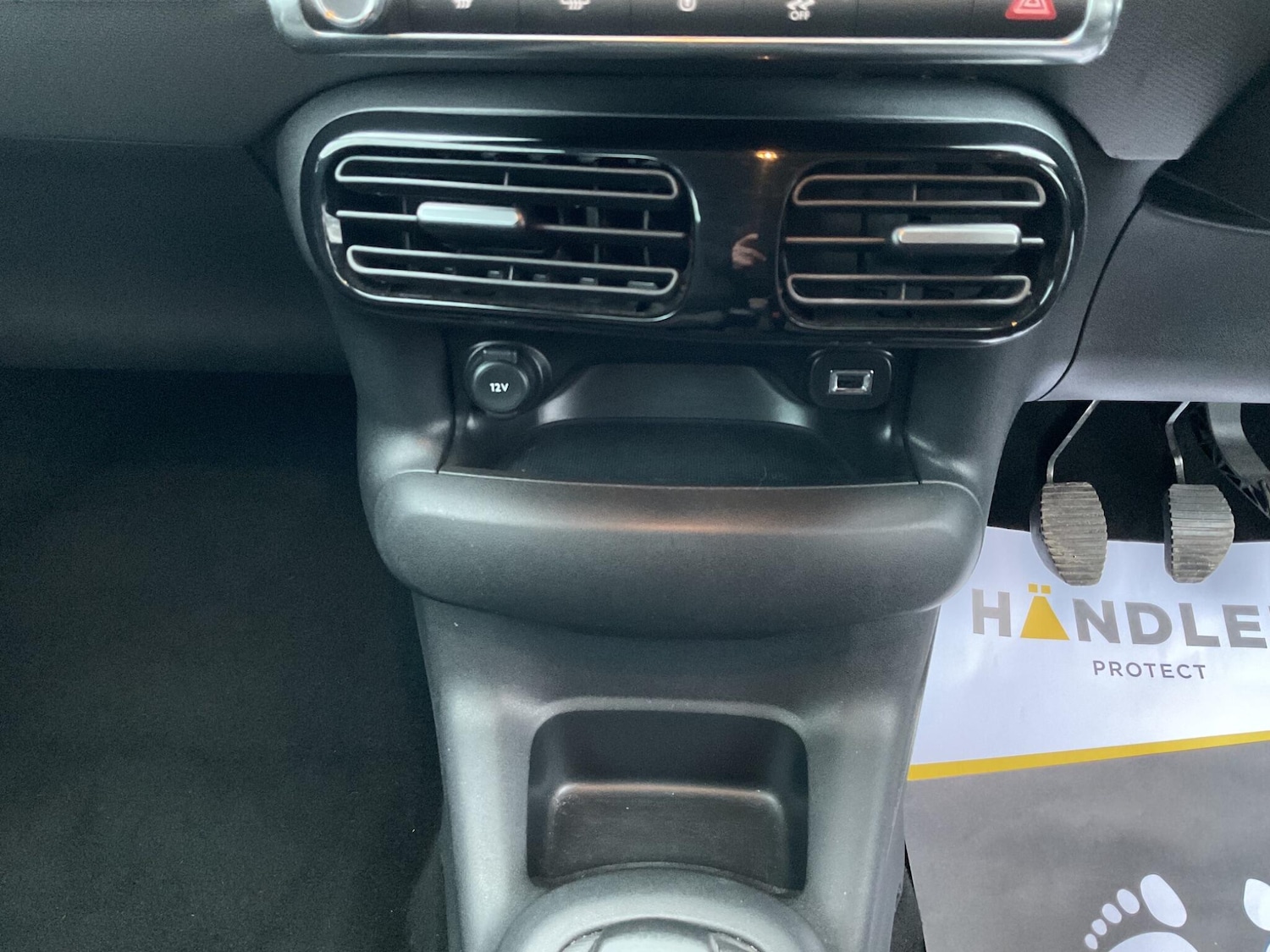 Used Citroen C4 Cactus 2016 for sale - 77331138: Photo 24