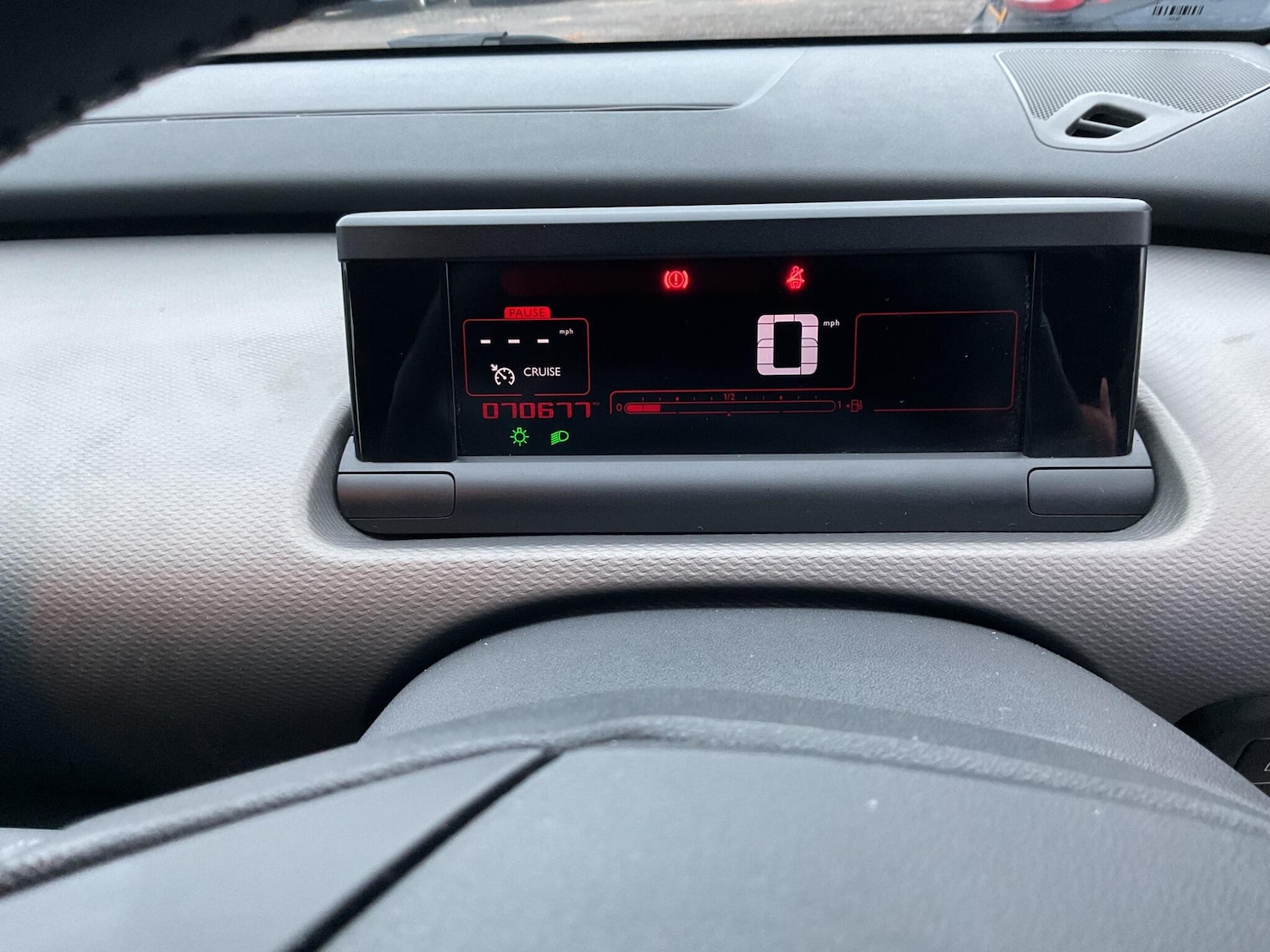 Used Citroen C4 Cactus 2016 for sale - 77331138: Photo 40