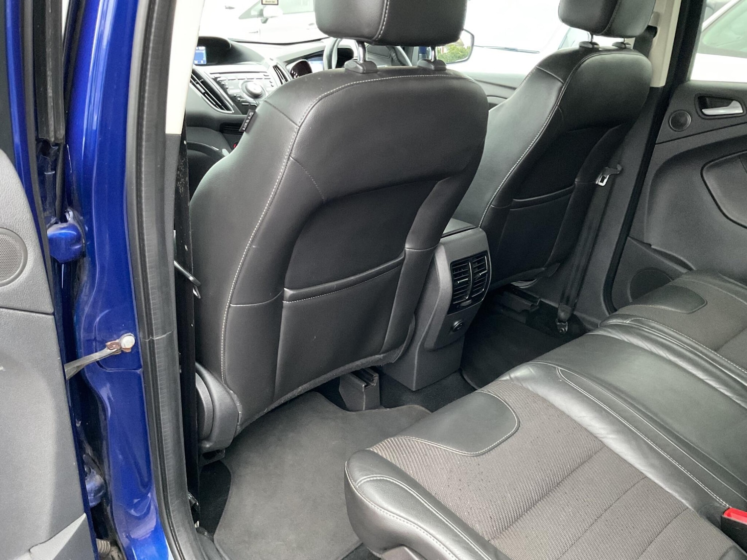 Used Ford Kuga 2015 for sale - 77783544: Photo 28