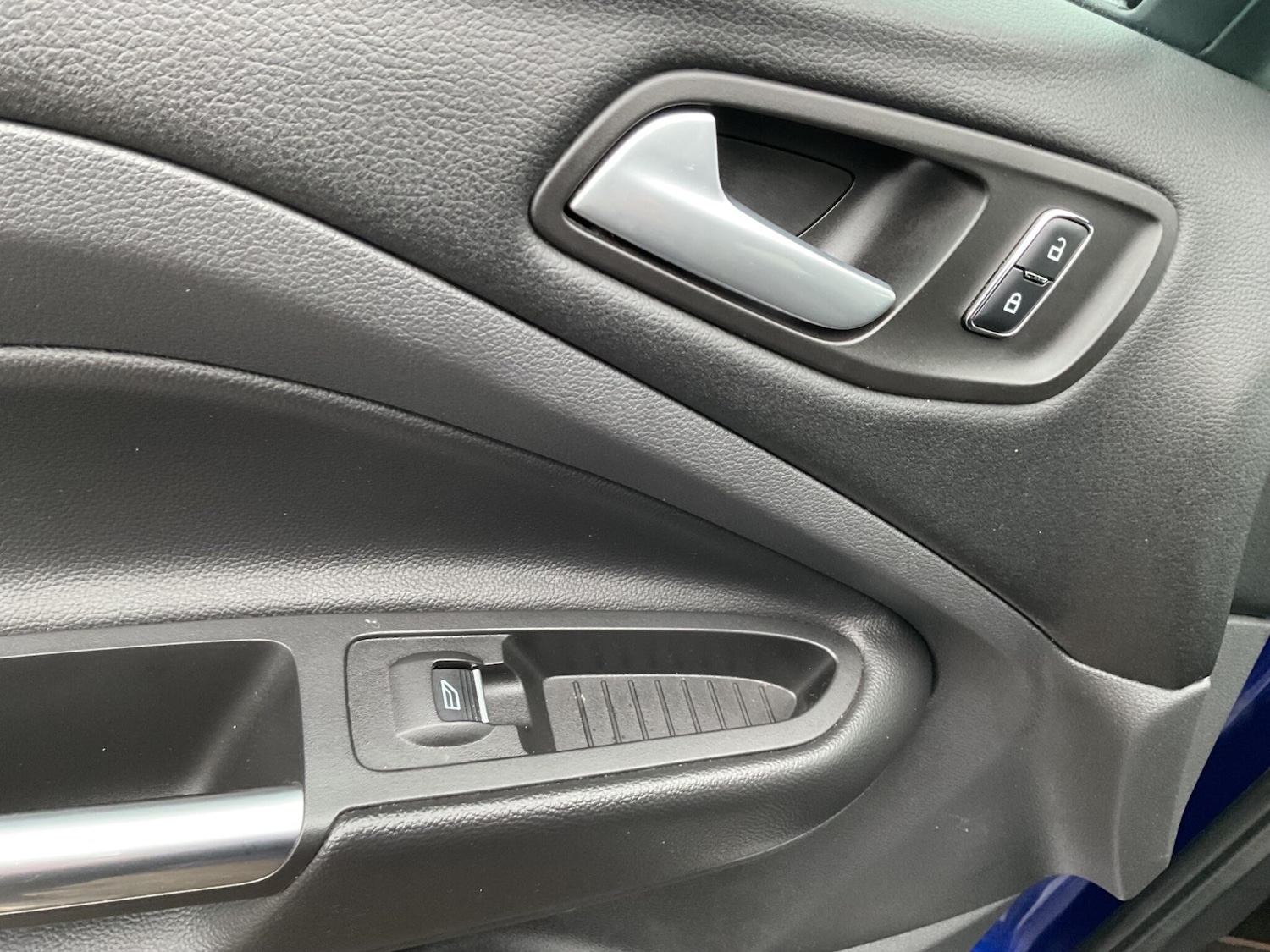 Used Ford Kuga 2015 for sale - 77783544: Photo 37