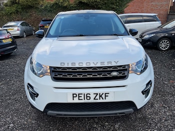 Used Land Rover Discovery Sport 2016 for sale - 76750578: Photo