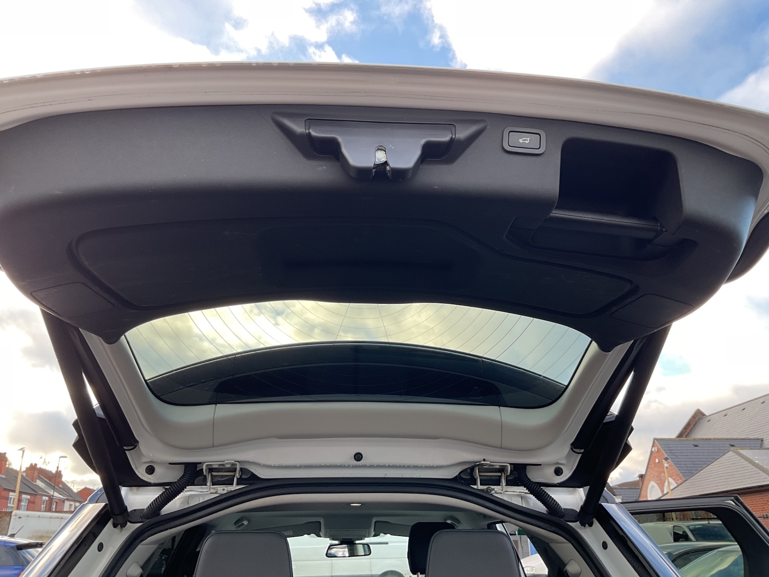 Used Land Rover Discovery Sport 2016 for sale - 76750578: Photo 38