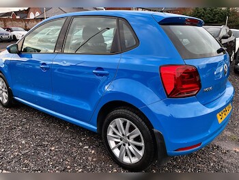 Used Volkswagen Polo 2014 for sale - 76701969: Photo