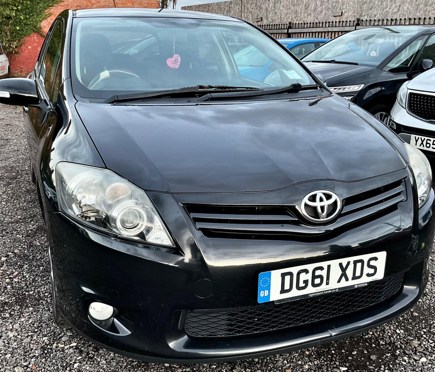 Used Toyota Auris for sale - 76701326: Photo 1