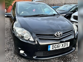 Used Toyota Auris 2011 for sale - 76701326: Photo