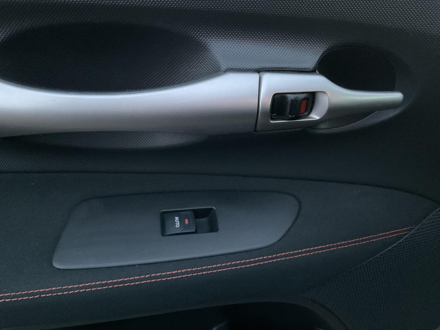 Used Toyota Auris for sale - 76701326: Photo 23