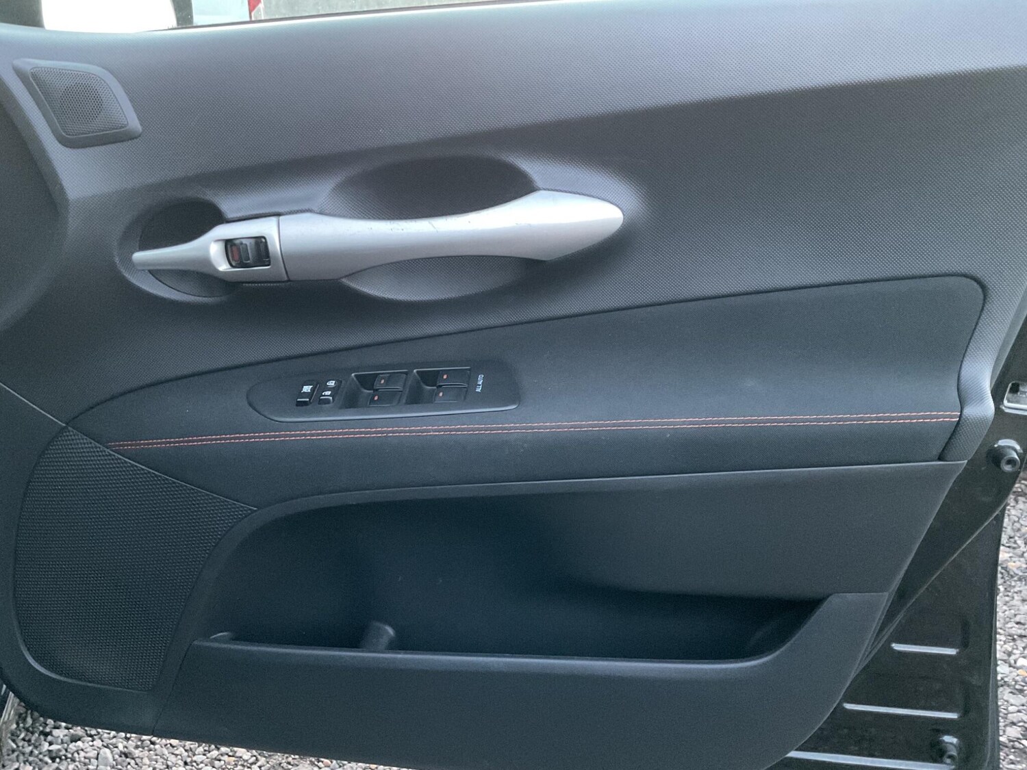 Used Toyota Auris for sale - 76701326: Photo 24