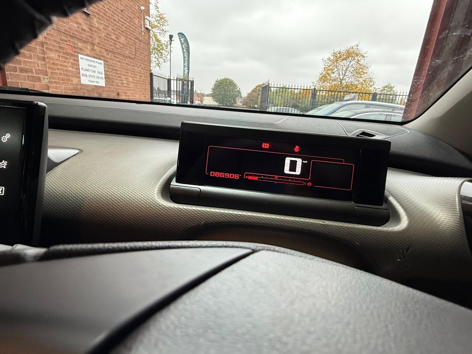 Used Citroen C4 Cactus for sale - 76993651: Photo 22